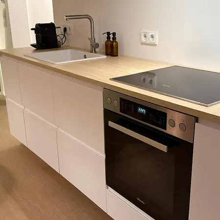 Stilvolle Im Gruenen Apartman